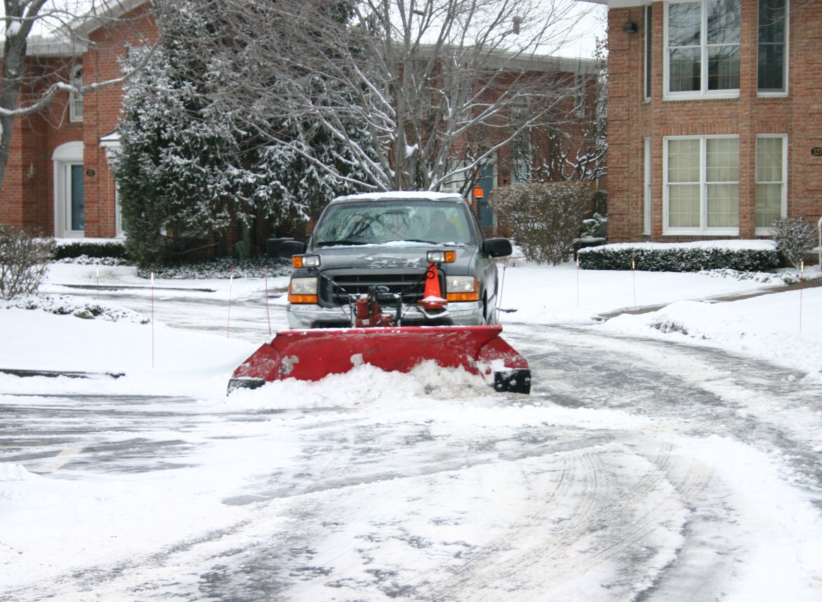 suffolk-snow-plow-residential